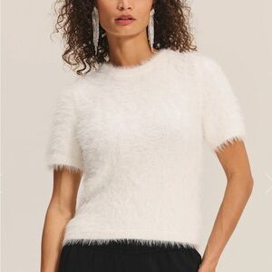 Velvet by Graham & Spencer Super Chic Cream Furry Soft Short Sleeved Sweater